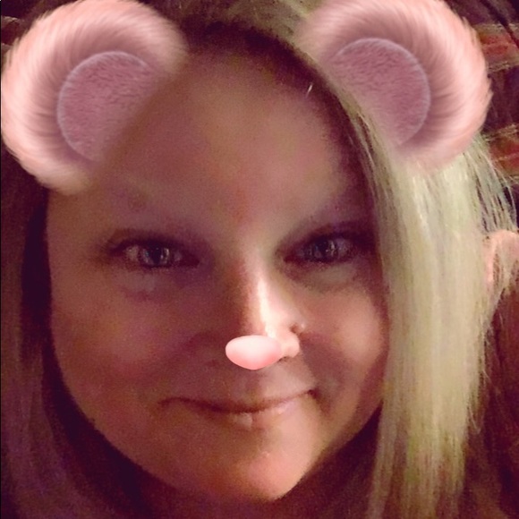 Meet your Posher, Dixie - Picture 6 of 8